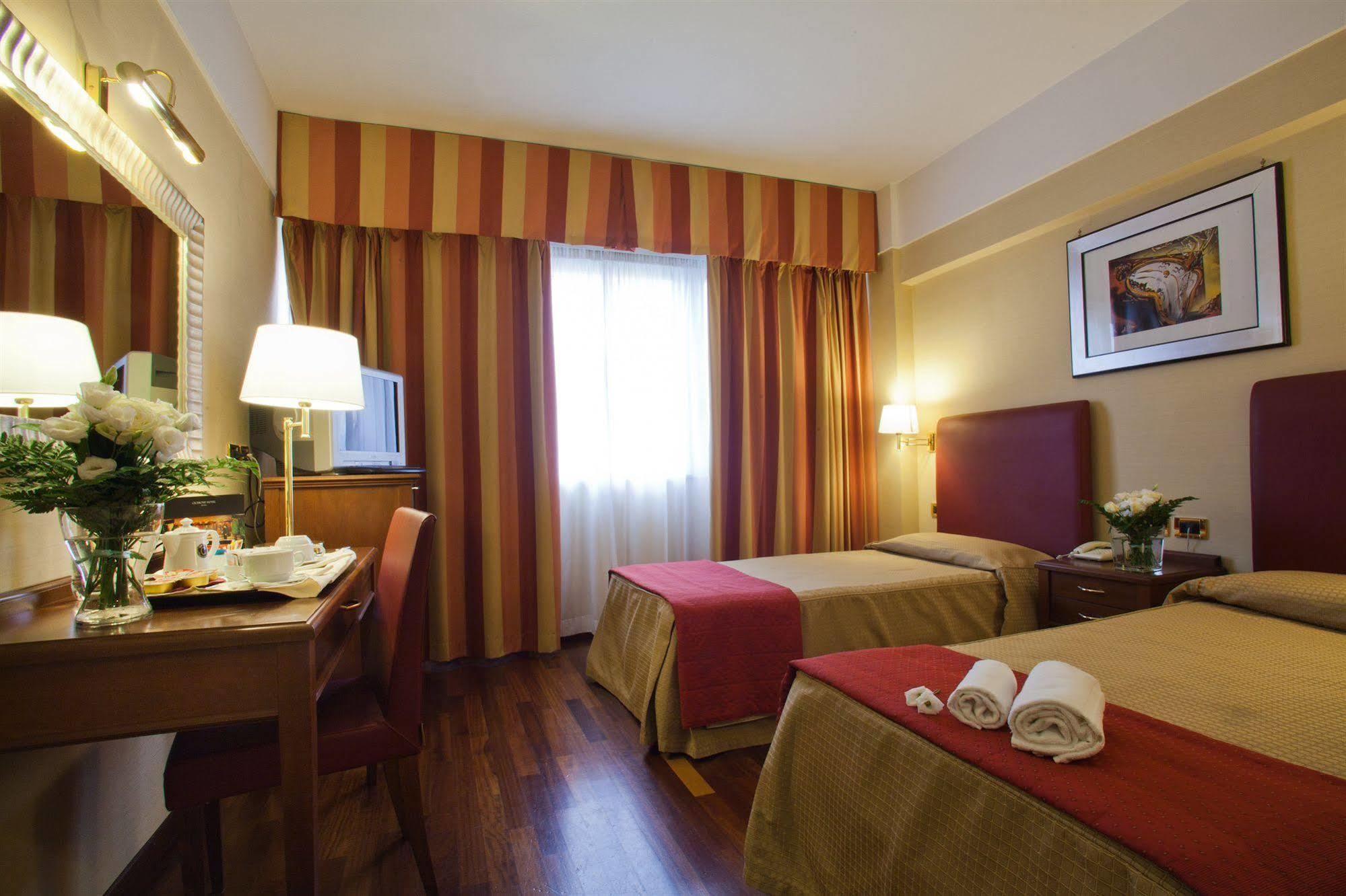 Cicerone Hotel 4*